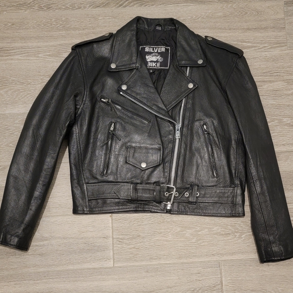 Unik Silver Bike Womens Large Black Leather Biker Cropped Moto Jacket NEVER WORN